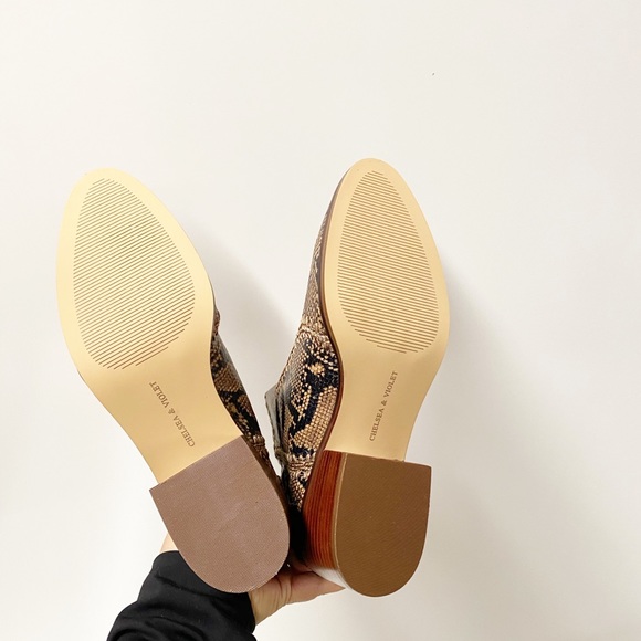 Chelsea and Violet Snake Print Boots Size 8.5 - Picture 8 of 10